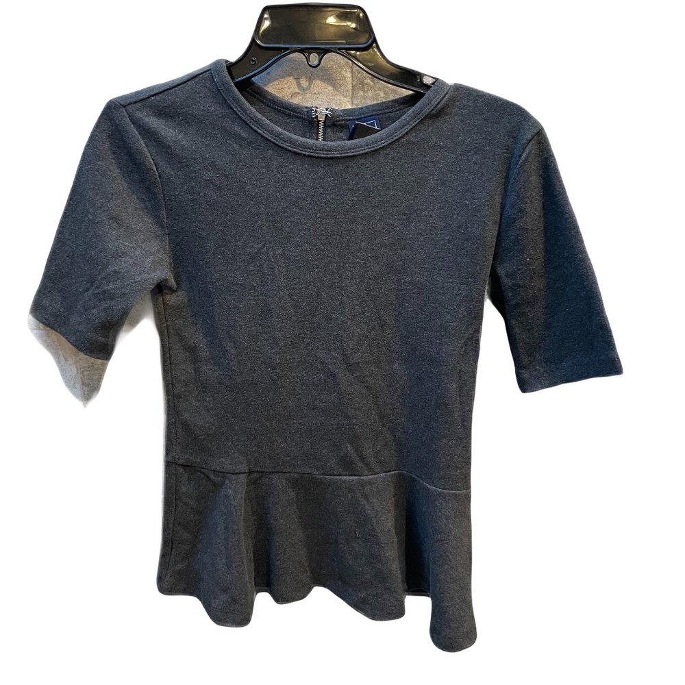 ❤️ GAP GREY PEPLUM KNIT TOP SIZE XS